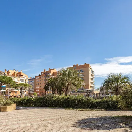 Apartman Port De La Gavine-22 *
